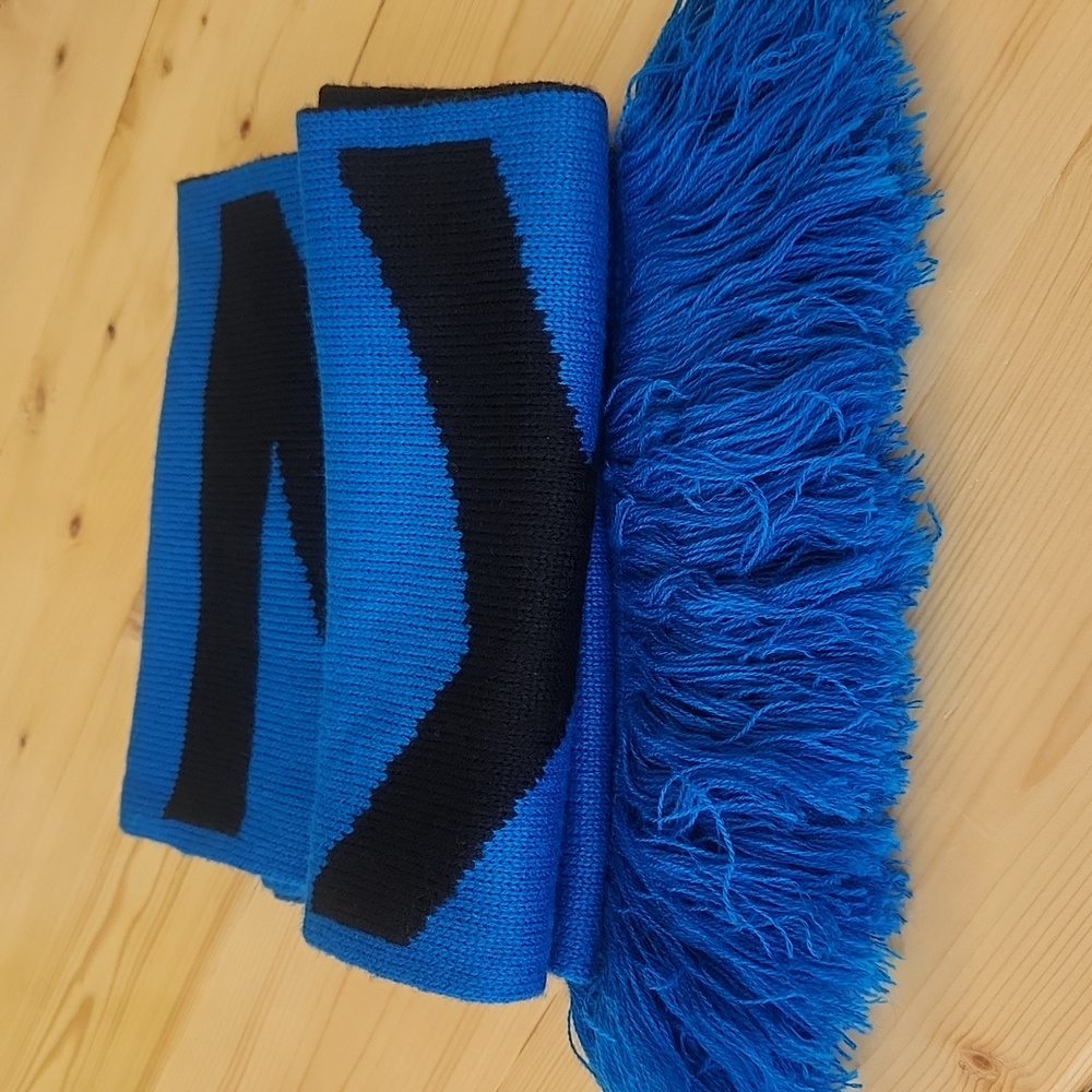 DKNY Womens BOLD Logo Fringe Scarf Wrap Black Blue One Size - Picture 9 of 12